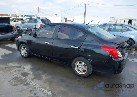 2015 Nissan Versa 1.6 Sv z USA, uszkodzony, nr VIN 3N1CN7AP0FL955009